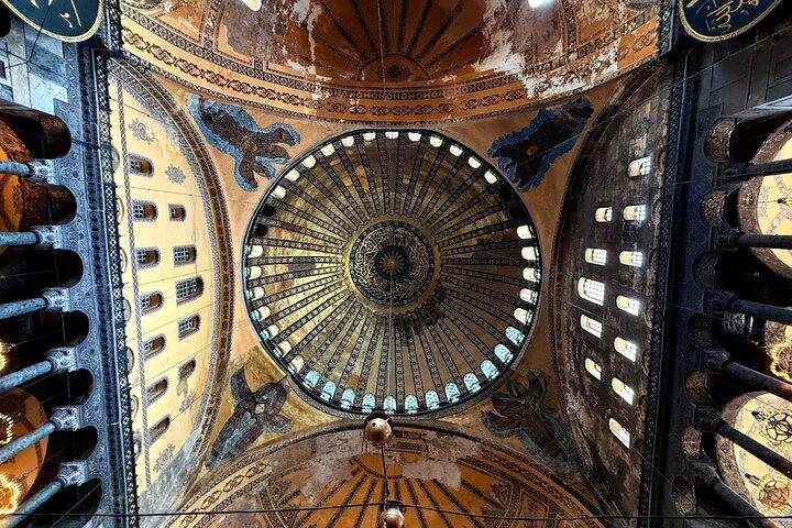 Hagia Sophia: Skip-the-Line Guided Tour with Local Guide