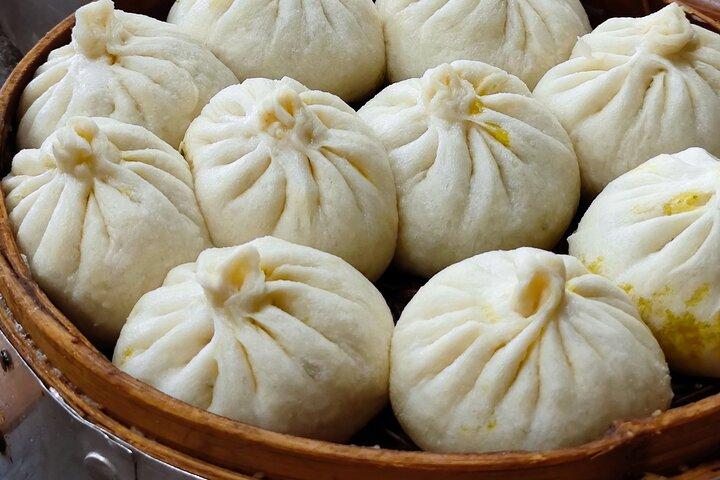 半日蒸し饅頭(バオ)料理教室 地元市場見学付き