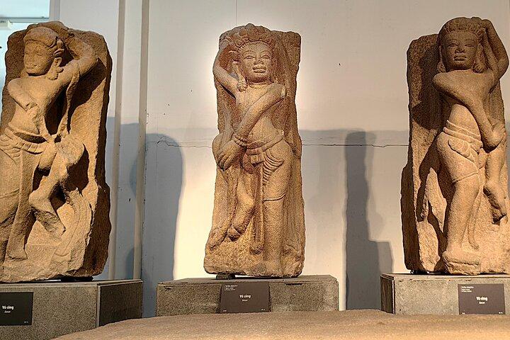 マーブルマウンテンズレディブッダチャムパ博物館を探索