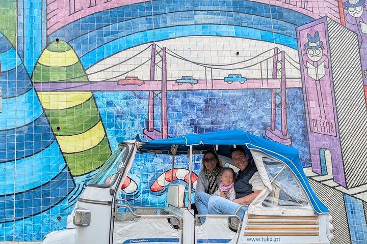 Lisbon : Private Tuk Tuk — アルファマ、隠れた宝石＆ビューポイント