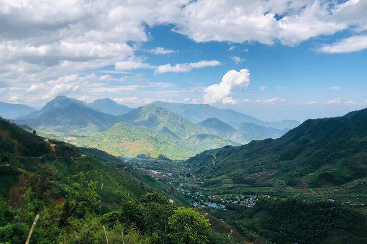 Tour en moto Sapa : Cat Cat Cat Village, paso O Quy Ho, cascada