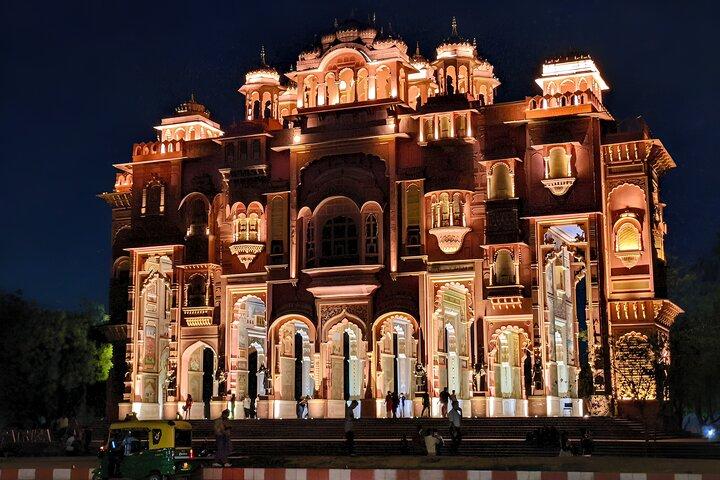 Magico tour notturno di Jaipur inclusa Patrika Gate