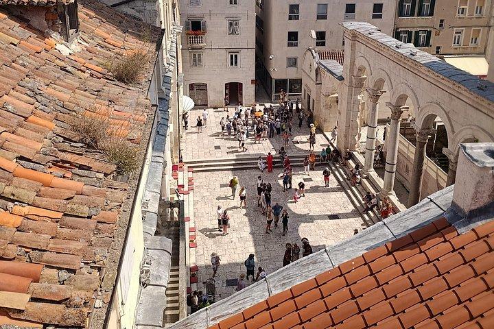 Split History Walking Tour - Rome away from Rome (small group)