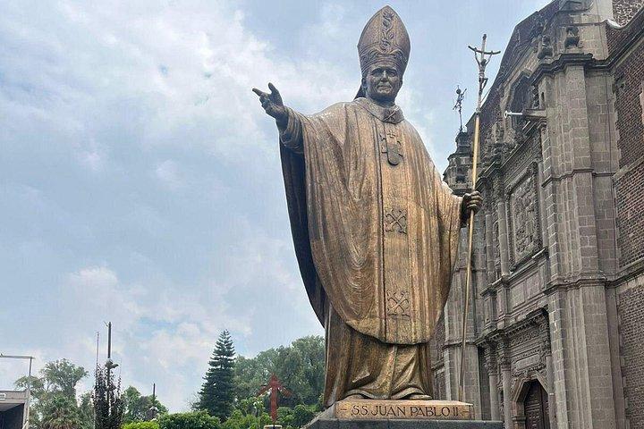 Guadalupe Basilica Walking Tour with Local Guide