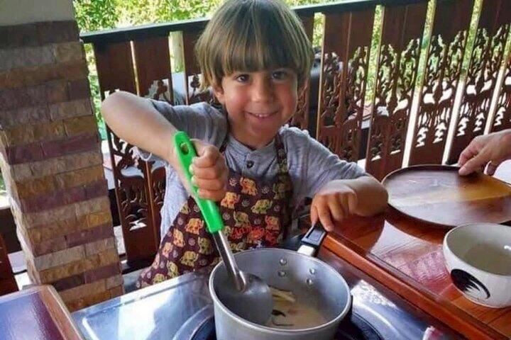 Kochabendkurs Chiang Mai Besuchen Sie den Bio-Garten und -Markt