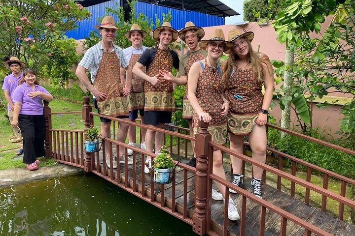 Kochabendkurs Chiang Mai Besuchen Sie den Bio-Garten und -Markt