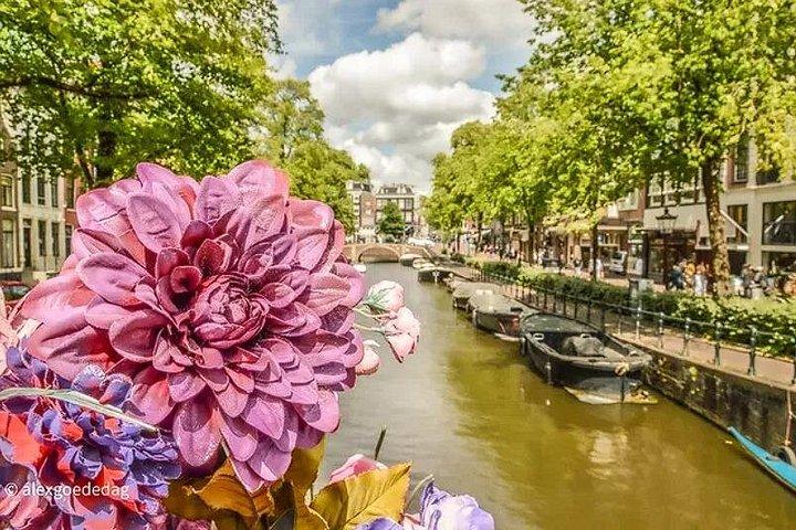A spasso per Amsterdam tra passato e presente