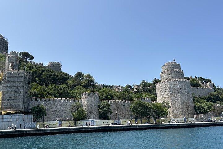 Experience Istanbul: Scenic Bosphorus Cruise with Lunch&Breakfast