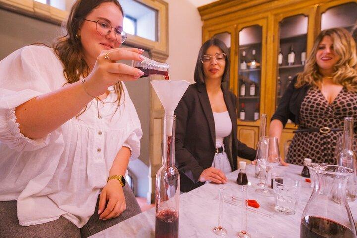 自分のワインをブレンドする: フィレンツェのユニークなワイン造り工房