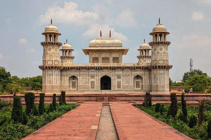 Desde Delhi : Excursión de un día al Taj Mahal & Red Fort de lujo Todo Incluido