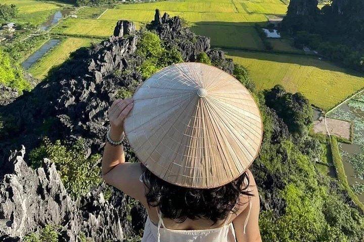2 - デイニンビンアドベンチャー：トランアン、タムコック、ホアルー＆ムア洞窟