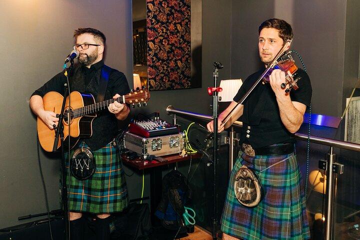 Cena scozzese di 2 ore e mezza e musica folk