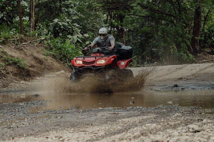 ATV-Tour zu geheimen Stränden und Bergen in Tamarindo