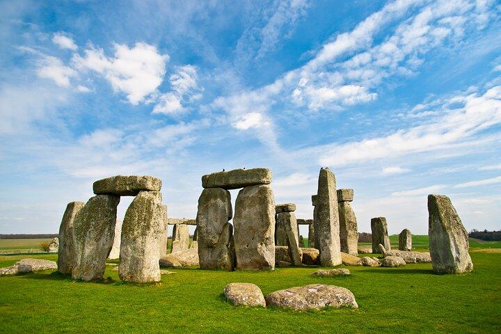 Visite néolithique privée du paysage complet de Stonehenge
