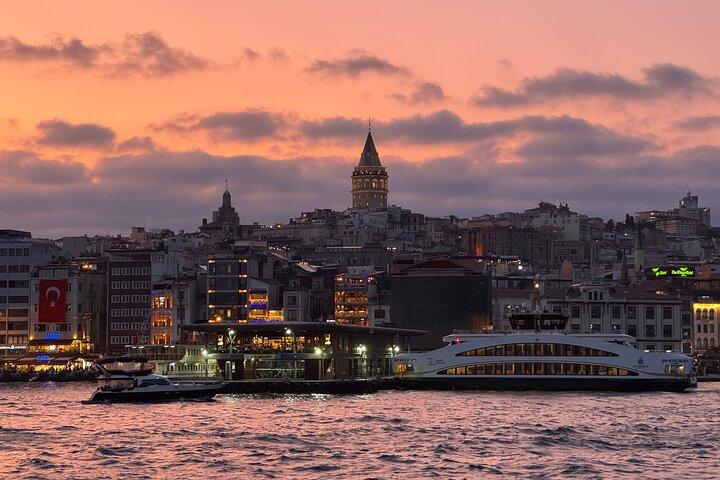 Profitez du Bosphore d’Istanbul : 2 - Heures Croisières de jour, coucher de soleil et nuit