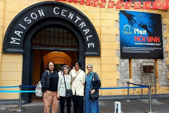 Hanoi City Highlights Walking Tour – Landmarks & History