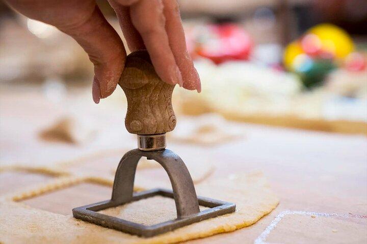 Cours authentique de fabrication de pâtes à Florence avec un chef local