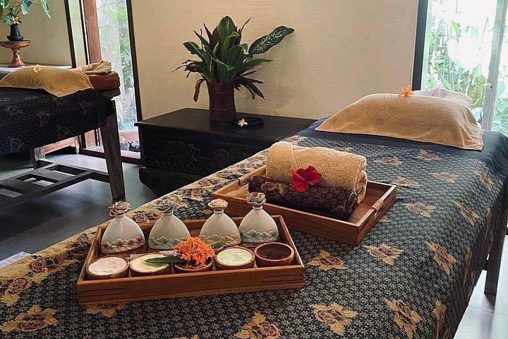 Ubud Luxury Balinese Spa Massage con Risaie