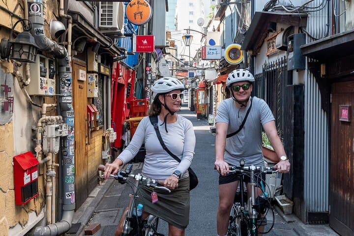 3-Hour Tokyo Private E-Bike Tour Starting from Your Hotel
