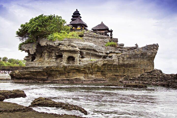 Excursión de un día a Tanah Lot, Jatiluwih Rice Terrace y Cascada