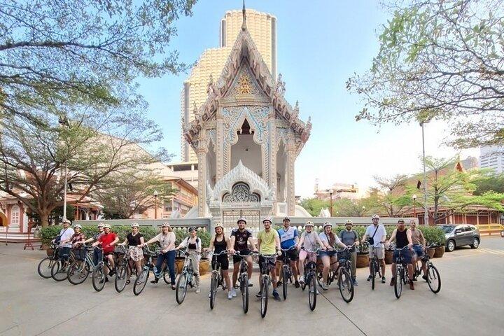 Bangkok E cykel äventyrstur med lokal guide