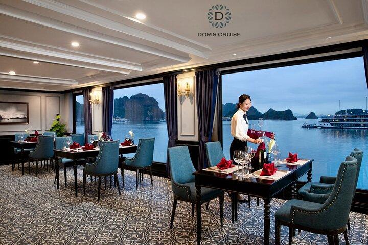 Doris Cruise Halong & Lan Ha Bay 3D2N – プレミアムバルコニースイート