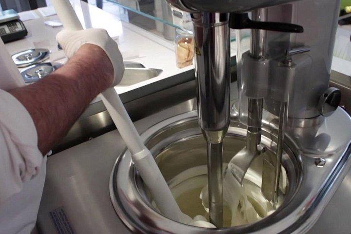 イタリア料理のような料理: フィレンツェでピザ＆ジェラート料理教室
