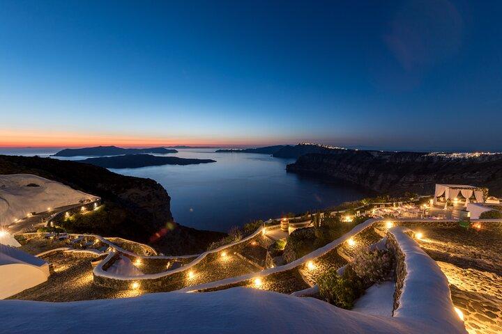 Santorini Private Weinprobe mit Abendessen im Weingut Venetsanos