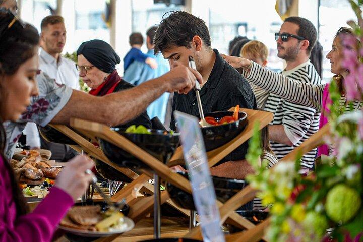 All-you-can-eat brunchcruise op de Seine