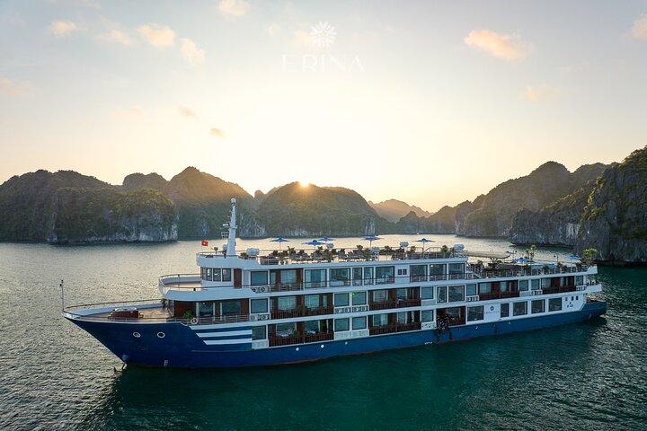 Hanoi: Lusso 2 giorni Halong & Lan Ha Bay Cruise–Balcone e vasca da bagno