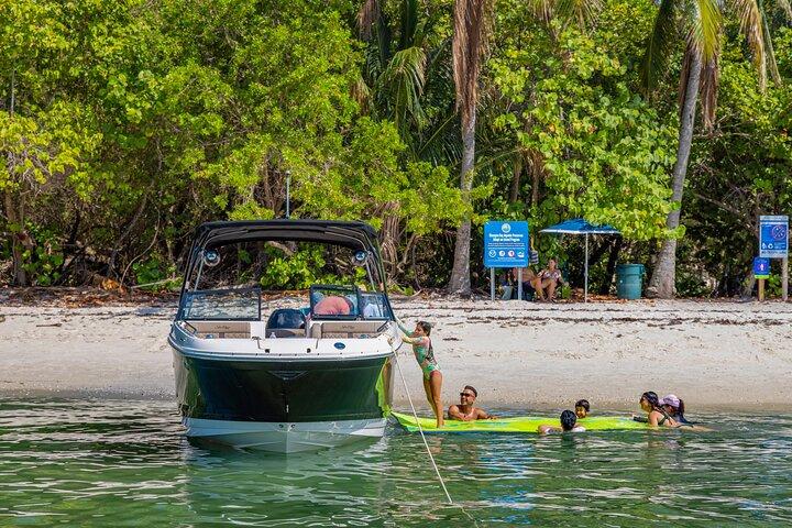 Private Miami Boat Charter : Sightseeing, Sonnenuntergang & Sandbar