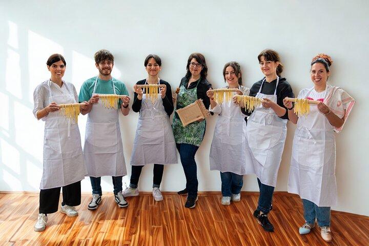 Hands On Pasta en Gelato Kookles in LUCCA