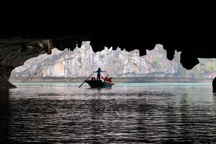 2 Days Cruise Experience in Halong Bay