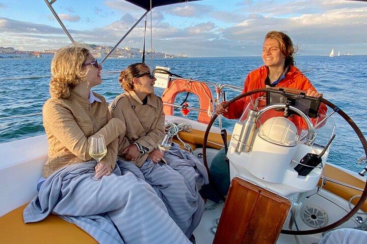 Lisbon: Private Hands-On Sailing Experience on the Tagus River