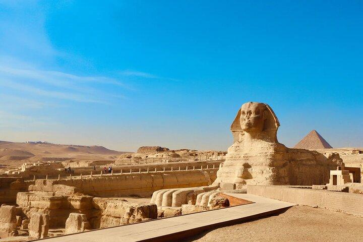 Excursion privée d'une journée dans les pyramides de Gizeh Sphinx Memphis et Saqqara