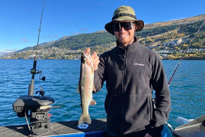 Shared 3 - Stunden Angelcharter auf dem Lake Wakatipu Queenstown