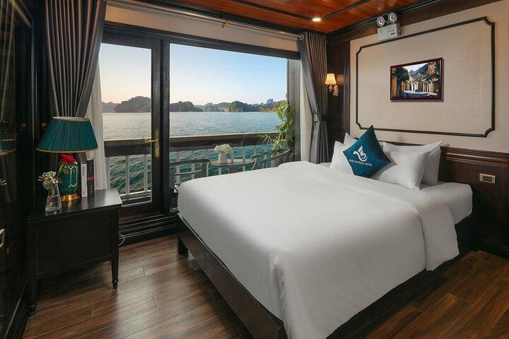 Excursión de 2 días en crucero por la bahía de Halong : Comidas, kayak, cuevas, autobús limusina