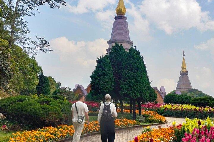 チェンマイの棚田と国立公園を巡るプライベートツアー