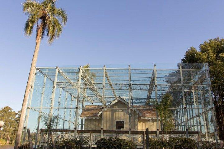 ティグレ市内観光とティグレデルタのクラシックナビゲーション