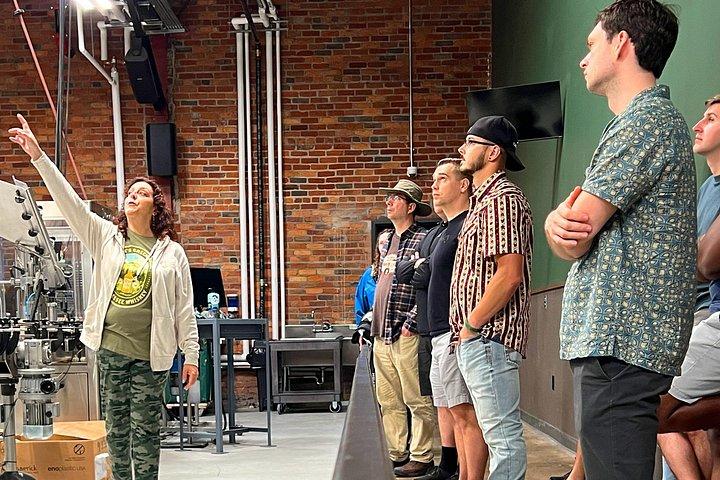 Tennessee Whiskey Experience: Bus Tour with 11+ Whiskey Tastings