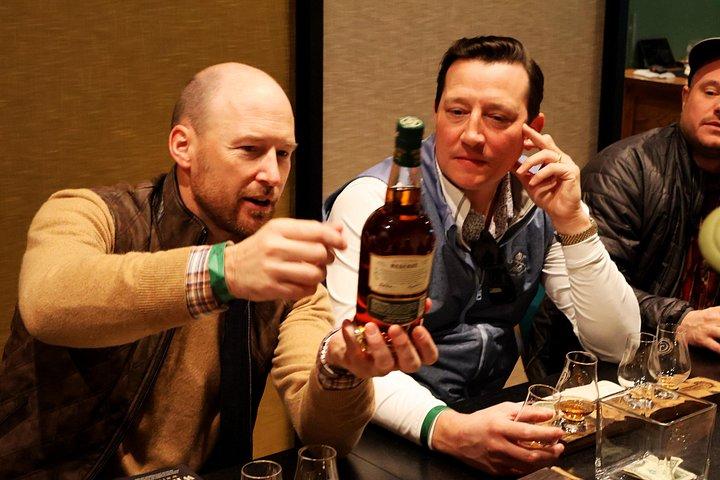 Tennessee Whiskey Experience: Bus Tour with 11+ Whiskey Tastings
