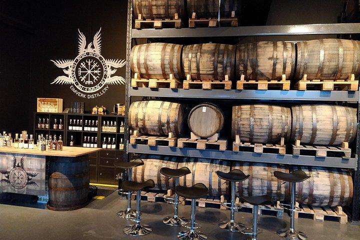 Flóki Whisky Destillerie Tour & Verkostung in Reykjavík