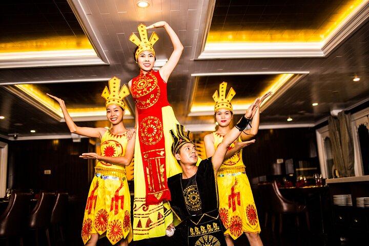 Halong Bay Cruise Tour From Hanoi 3 Days 2Night