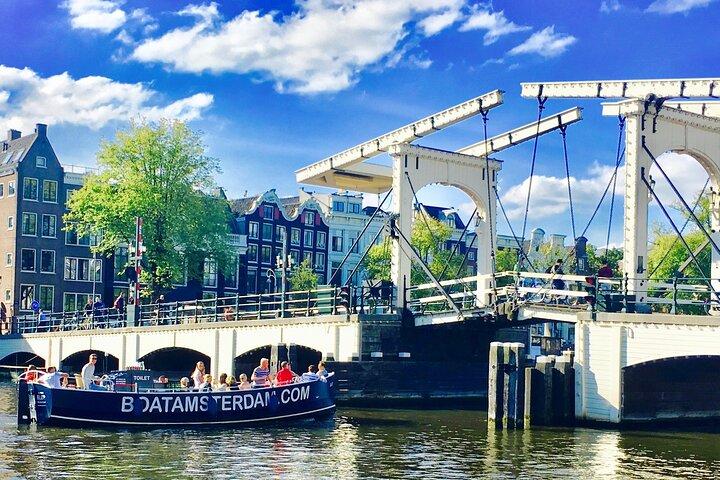 Cruzeiro do Canal de Amsterdã com Guia ao Vivo - Red Light District