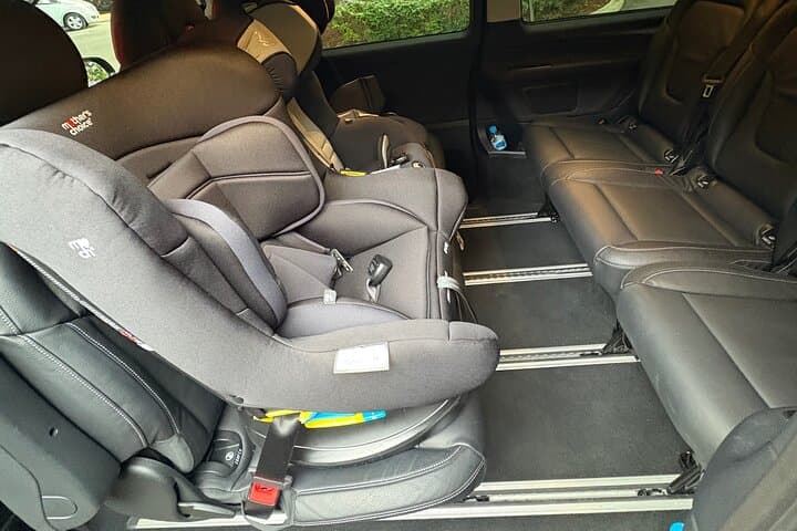 Private Chauffeur Transfer from Sydney Airport to Sydney City