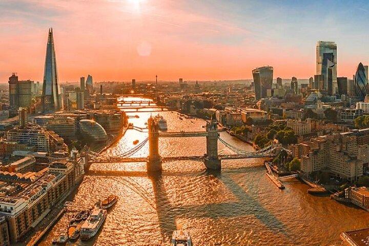 英国7日間ツアーの見どころを探訪： 都市と文化