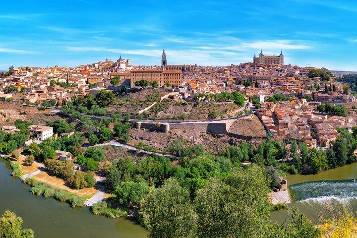 Excursión de un día a Toledo desde Madrid con sinagoga, vino y tapas