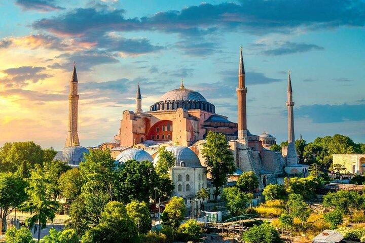 Istanbul Old City & Bosphorus Full-Day Historical Tour