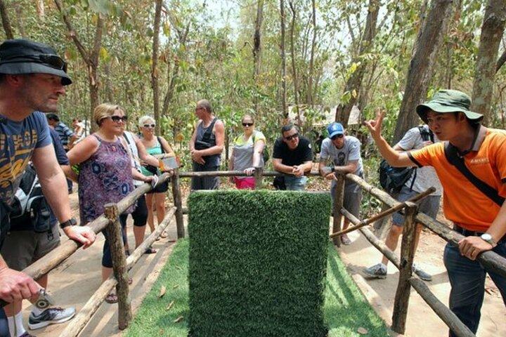 Cu Chi Tunnels Gita di mezza giornata
