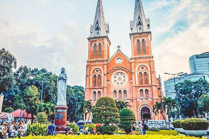 Saigon City Halbtagestour – Kleingruppe Max 12 Gäste